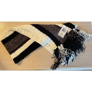 Charter Club Black and White Scarf- New with Tags! 42 inches x 7 inches